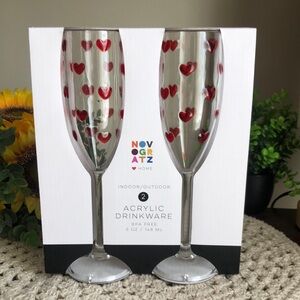 Novogratz Red Heart Valentine’s Day Acrylic Champagne Flutes Drinkware Set